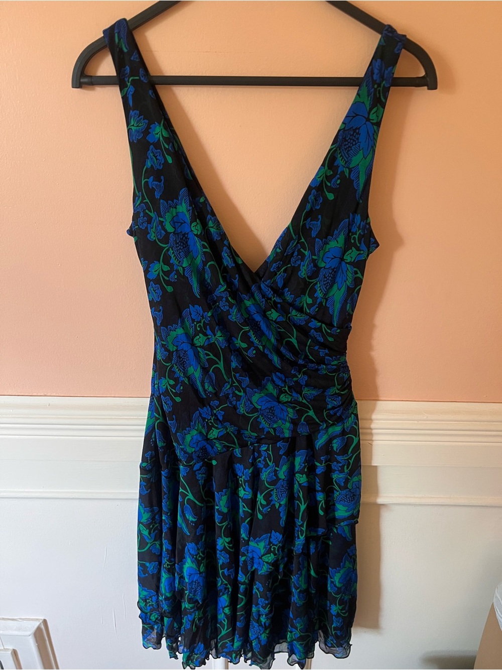 Diane von furstenberg silk Floral V-Neck Sleeveless Dress Black Blue Green flowy